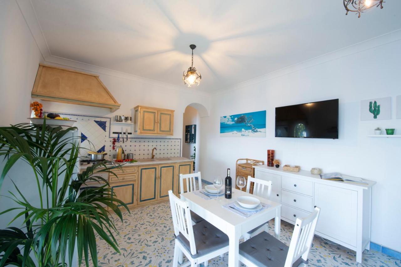 Sea Side Solandra Apartman Praiano Kültér fotó