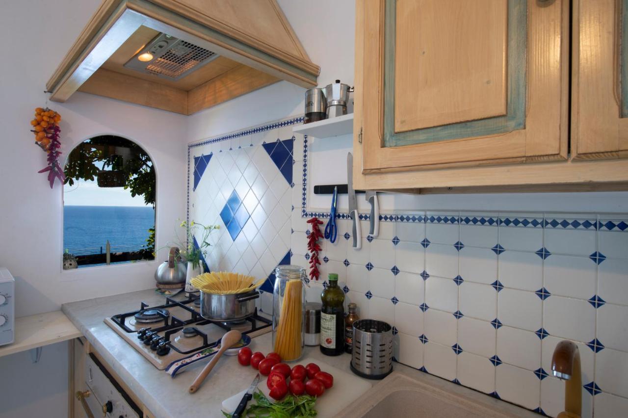 Sea Side Solandra Apartman Praiano Kültér fotó
