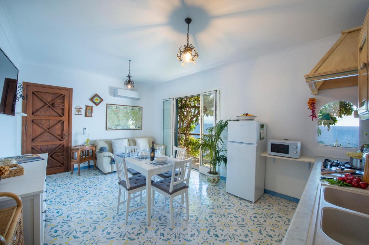 Sea Side Solandra Apartman Praiano Kültér fotó